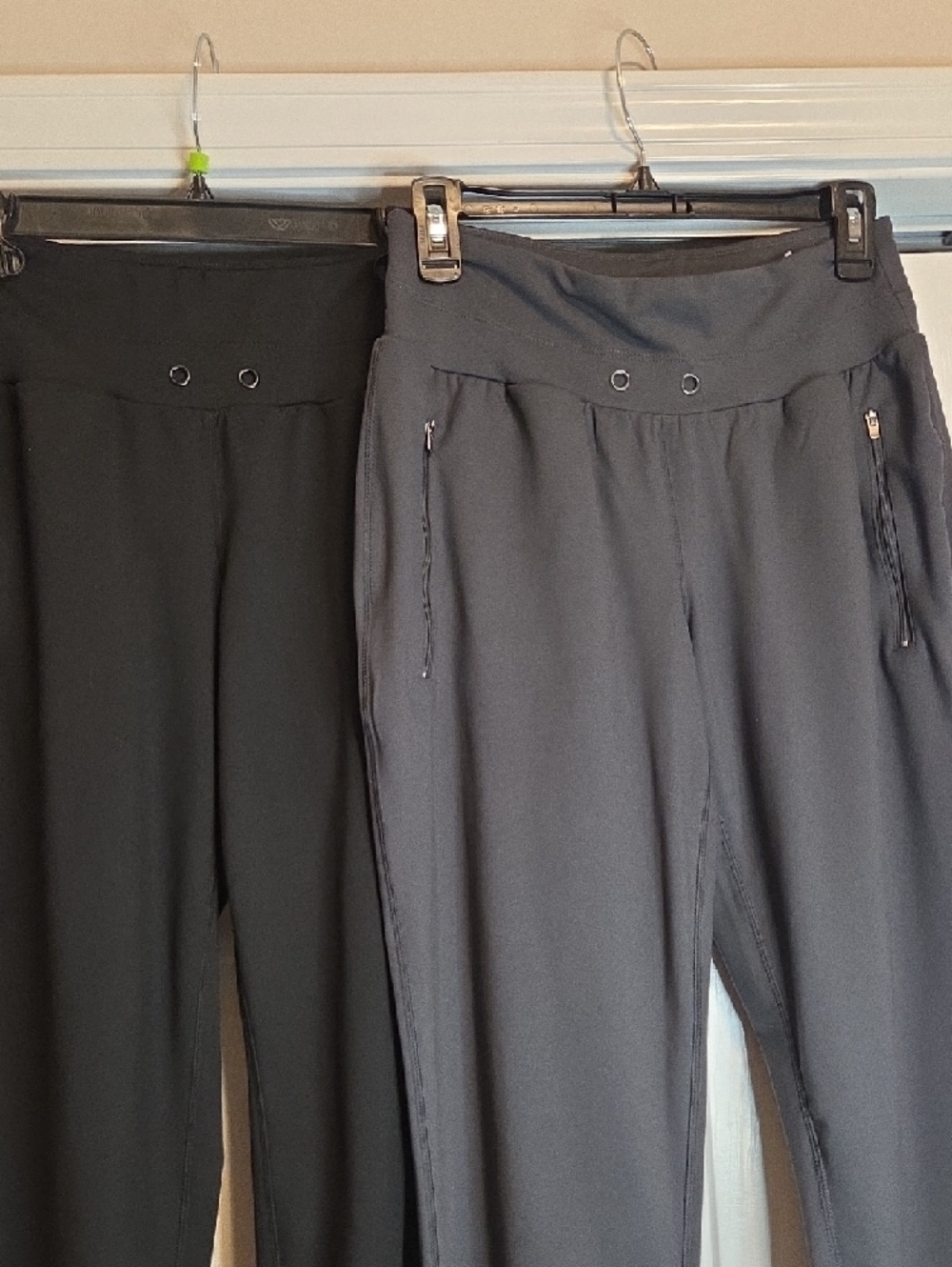 Bundle Black And Grey Travel Pants - Picture 5 of 7